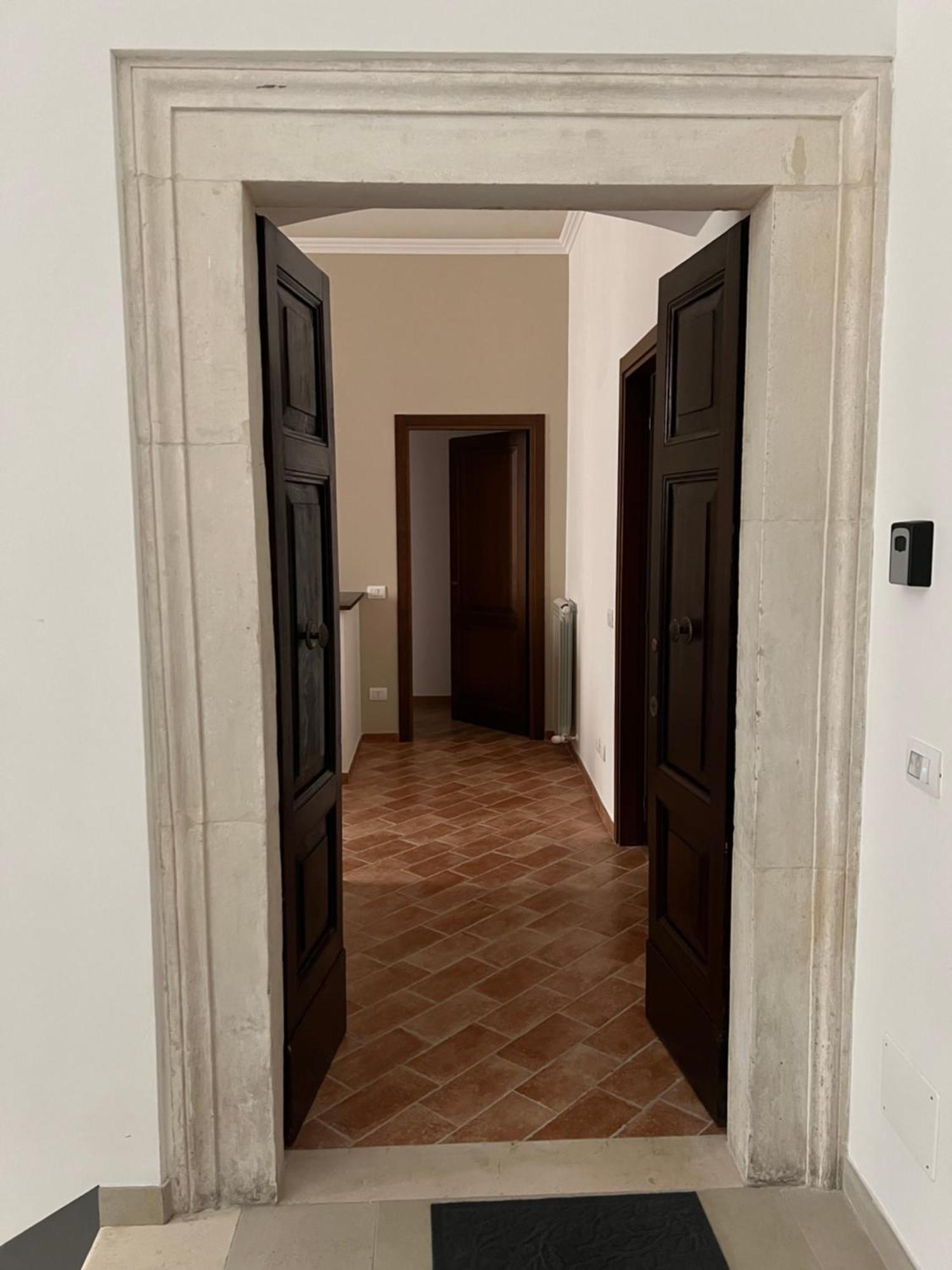 Dimora Largo Silvestro Dell'Aquila- Centro Storico Villa Luaran gambar